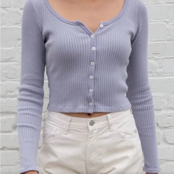 Brandy Melville Long Sleeve Zelly Top - Picture 1 of 2